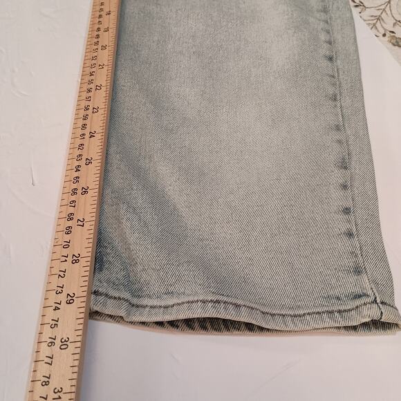 Legend London Women's Barrel Leg, High Waisted, Light Colored Jeans Size 28X29 - Picture 11 of 11